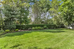 64 Livingston Ln, Manalapan Township, NJ 07726 - Photo 31
