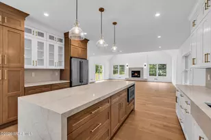 748 Holmdel Rd, Holmdel, NJ 07733 - Photo 19