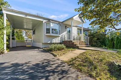 7 Kentucky Drive, Hazlet Township, NJ 07730 - Photo 3