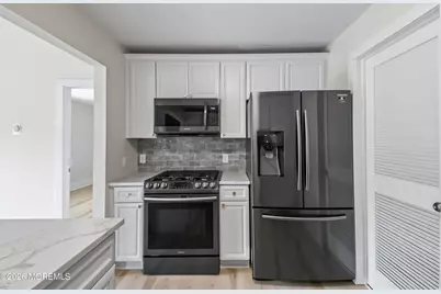 38 Des Moines Court, Tinton Falls, NJ 07712 - Photo 7