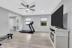 6 Volt Pl, Middletown, NJ 07748 - Photo 9