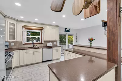 6 Volt Place, Middletown, NJ 07748 - Photo 11