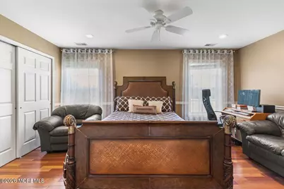 170 Shinnecock Drive, Manalapan Township, NJ 07726 - Photo 29