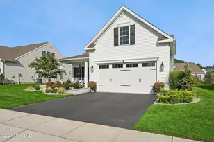 34 Pasture Dr, Farmingdale, NJ 07727 - Photo 3