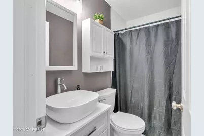 207 Pacific Avenue, Beachwood, NJ 08722 - Photo 11