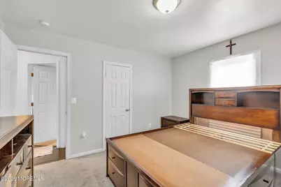 207 Pacific Avenue, Beachwood, NJ 08722 - Photo 15