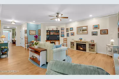 19 W Rossini Court, Farmingdale, NJ 07727 - Photo 9