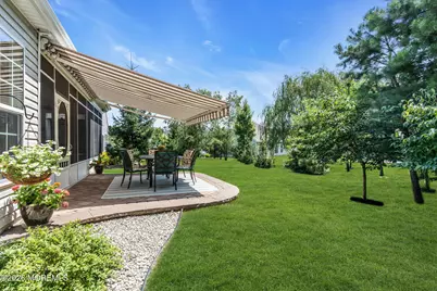 19 W Rossini Court, Farmingdale, NJ 07727 - Photo 53