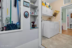 19 W Rossini Ct, Farmingdale, NJ 07727 - Photo 51