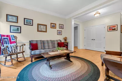 19 W Rossini Court, Farmingdale, NJ 07727 - Photo 27