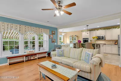19 W Rossini Court, Farmingdale, NJ 07727 - Photo 11