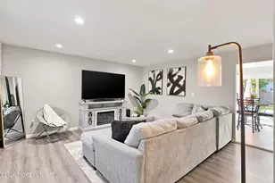 814 Maple St, Lakehurst, NJ 08733 - Photo 11