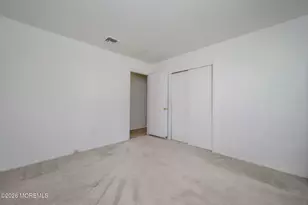 300 Beechmont St, Toms River Township, NJ 08757 - Photo 15