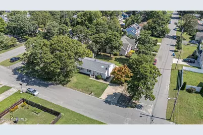 300 Beechmont Street, Toms River Township, NJ 08757 - Photo 33