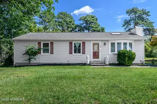 300 Beechmont St, Toms River Township, NJ 08757 - Photo 1