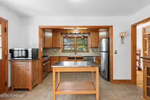 38 Winfield Dr, Little Silver, NJ 07739 - Photo 9