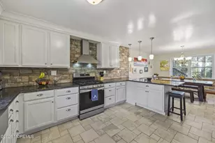 3 Elizabeth Terrace, Neptune Township, NJ 07753 - Photo 9