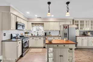 16 Hearth Ct, Howell Township, NJ 07731 - Photo 25