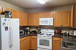1 Carriage City Plz, Rahway, NJ 07065 - Photo 3