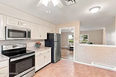 831B Inverness Court, Lakewood, NJ 08701 - Photo 3