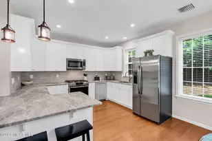 712 Mill Pond Wy, Eatontown, NJ 07724 - Photo 11
