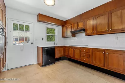 660D Plymouth Drive, Lakewood, NJ 08701 - Photo 5