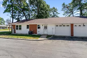 660D Plymouth Dr, Lakewood, NJ 08701 - Photo 25