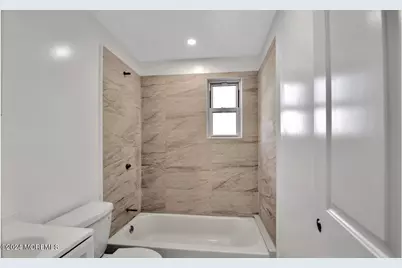 192 W 5th Street, Howell Township, NJ 07731 - Photo 5