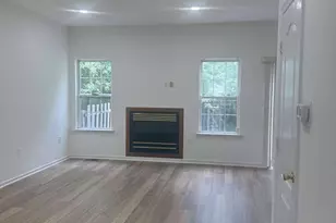 2810 Ice House Ct, Freehold, NJ 07728 - Photo 3