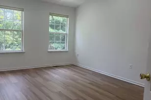 2810 Ice House Ct, Freehold, NJ 07728 - Photo 5