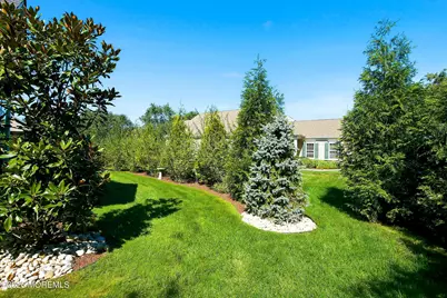 89 E Milan Boulevard, Farmingdale, NJ 07727 - Photo 47