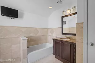 10 Campo Ln, Hazlet Township, NJ 07730 - Photo 29