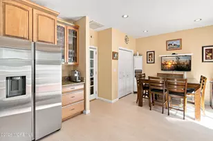 3 Skyline Dr, Hazlet Township, NJ 07730 - Photo 11