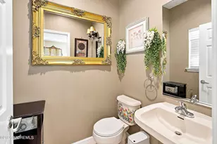 3 Skyline Dr, Hazlet Township, NJ 07730 - Photo 13