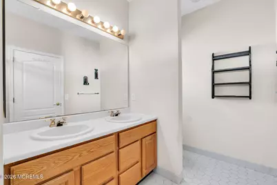 46 Goldensprings Drive, Lakewood, NJ 08701 - Photo 33