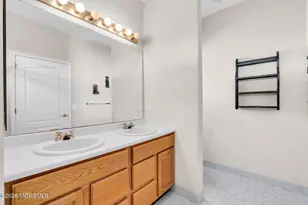 46 Goldensprings Dr, Lakewood, NJ 08701 - Photo 33