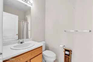 46 Goldensprings Dr, Lakewood, NJ 08701 - Photo 25