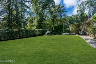 1 Manalapan Woods Dr, Manalapan Township, NJ 07726 - Photo 31
