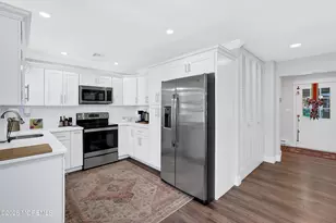 1075D Argyll Cir, Lakewood, NJ 08701 - Photo 9