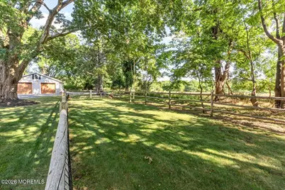 102 Middletown Road, Holmdel, NJ 07733 - Photo 5