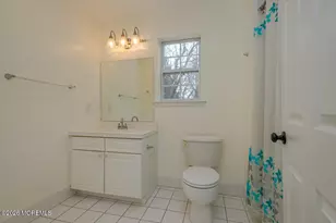 128 Heron Ct, Manalapan Township, NJ 07726 - Photo 17