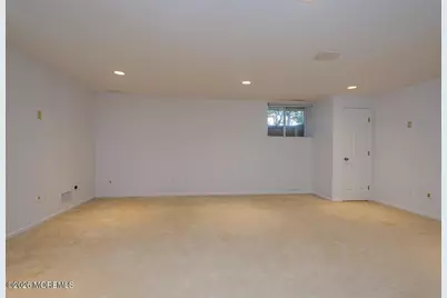 128 Heron Court, Manalapan Township, NJ 07726 - Photo 19