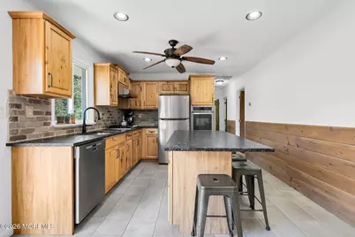 15 Water Street, Colts Neck Township, NJ 07722 - Photo 9