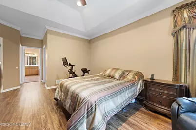 87 E Parsonage Way, Manalapan Township, NJ 07726 - Photo 7