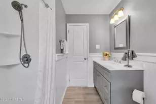 1202 Northstream Pkwy, Point Pleasant, NJ 08742 - Photo 23