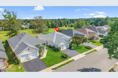 51 Goldensprings Drive, Lakewood, NJ 08701 - Photo 3