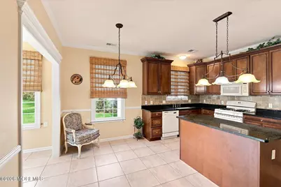 12 Chesapeake Drive, Holmdel, NJ 07733 - Photo 11
