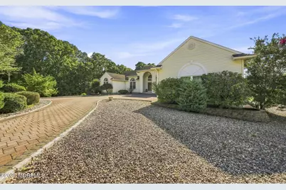 199 Royal Oak Drive, Waretown, NJ 08758 - Photo 5