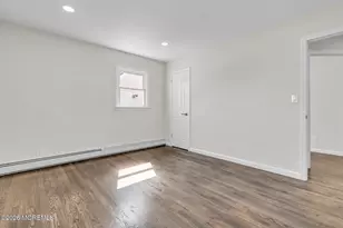 552 Ridgeway Ave, South Amboy, NJ 08879 - Photo 15