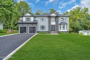154-A Sweetmans Ln, Manalapan Township, NJ 07726 - Photo 5